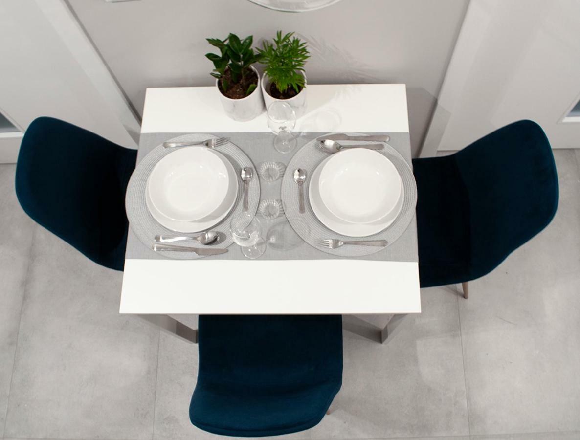 Navyblue Apartment Cracow Free Parking Tv Krasków Εξωτερικό φωτογραφία