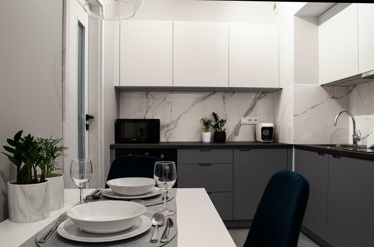 Navyblue Apartment Cracow Free Parking Tv Krasków Εξωτερικό φωτογραφία